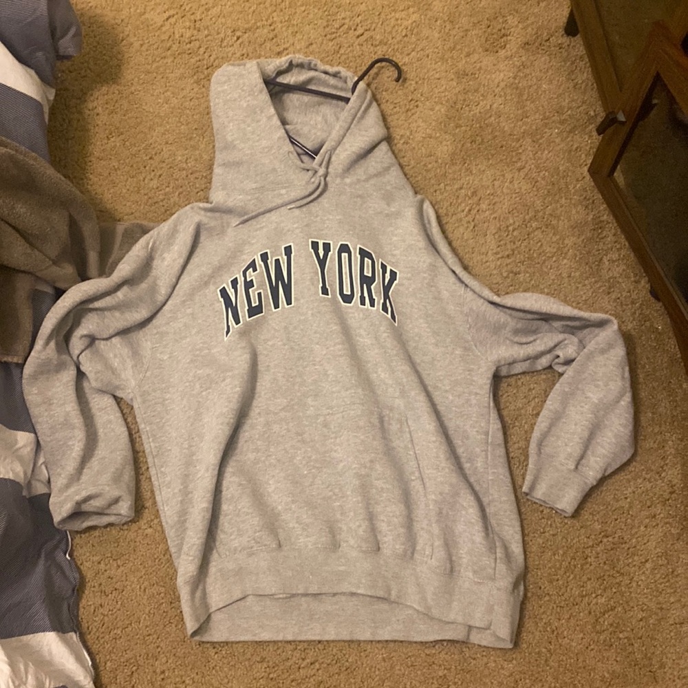 New York Sweatshirt, Color Grey
